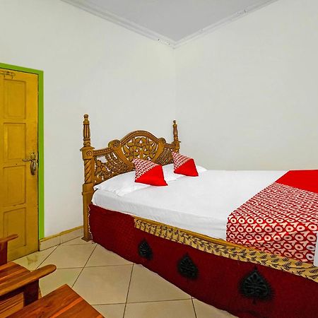 Oyo 92326 Hotel Melati Bm Pangkep Maros Exteriör bild
