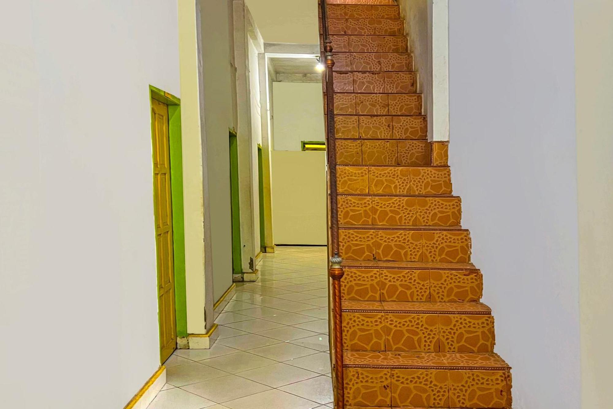 Oyo 92326 Hotel Melati Bm Pangkep Maros Exteriör bild